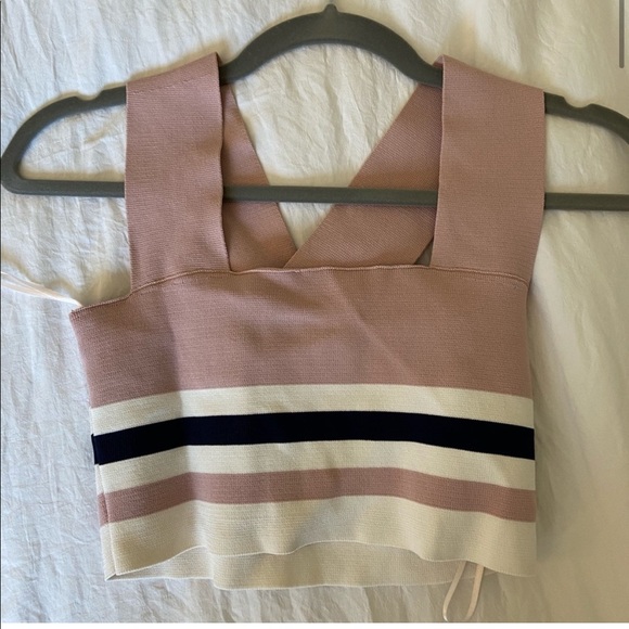 LF SEEK THE LABEL PINK CROP TOP Xs - Picture 4 of 5